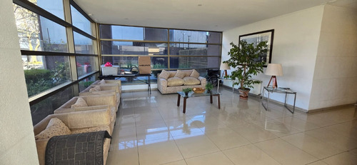 Gran Departamento, Edificio Concepto Y Estilo