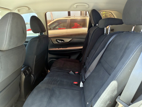 Nissan X-Trail 2.5 SENSE 4X2 CVT AT 5P