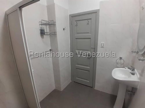 Alquiler De Apartamento En La Candelaria #25-23557