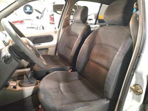 Renault Clio 1.0 Expression 8v Gasolina 4p Manual