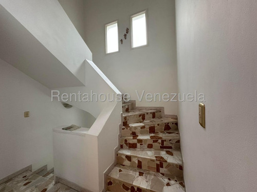 Casa En Alquiler Prados Del Este Mls#25-22087