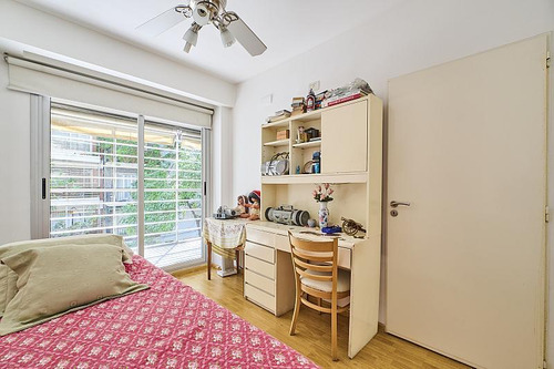 Venta Departamento 3 Ambientes Luminoso Al Frente Con Balcón Caballito