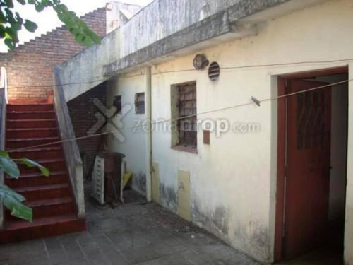 Depósito En Castelar