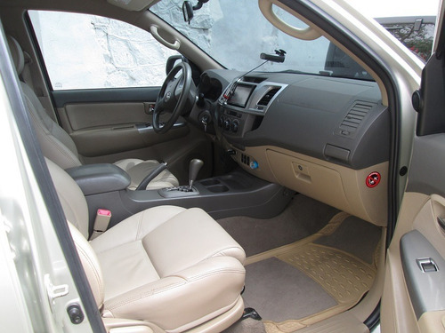 Toyota Fortuner 2.7l 4x2