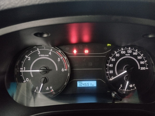 Imagem 6 de 15 de Hilux Diesel 4x4 Manual