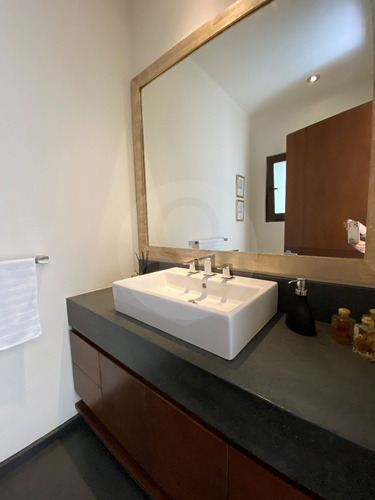 Casa En Venta En Club De Golf Los Encinos