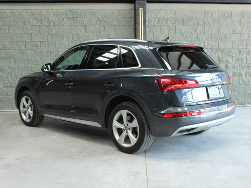 Audi Q5 2.0 L T Elite Dsg