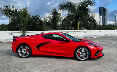 Imagen 4 de 21 de Chevrolet Corvette Stingray 2lt Z51