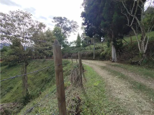 Venta De Lote En Guarne, Vereda Hojas Anchas