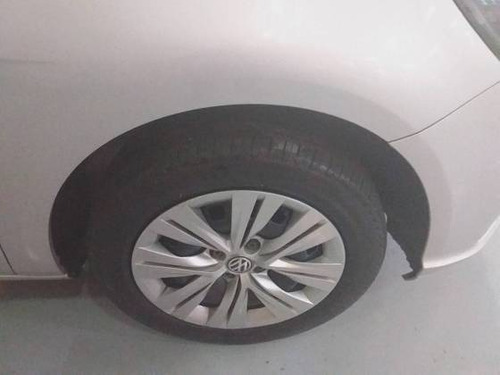 Imagem 14 de 15 de Volkswagen Voyage 1.6 Msi Totalflex 4p Manual