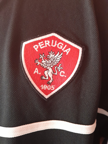 Camiseta De Fútbol De Juego Del Club Italiano Perugia 2002 (Usado)