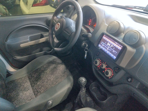 Fiat Uno 1.0 VIVACE 8V FLEX 4P MANUAL