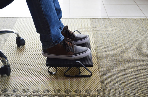 Imagem 5 de 7 de Apoio Ergonomico Pés Descanso Suporte Reliza Nr17 Mdf Robust