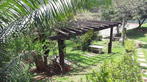 Chácara Em Atibaia Com 2.080 M ² Fácil Acesso R$650 Mil - 551