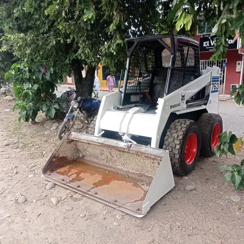 Venta De Bobcat 763 Modelo 2003, Funcional En Buen Estado