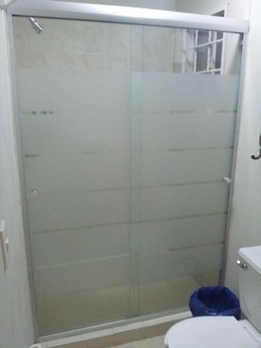 Imagen 2 de 10 de Cancel Y Barandales En Cristal Templado Y Acero Inoxidable