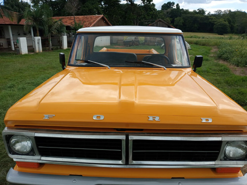 Ford F-4000 1983