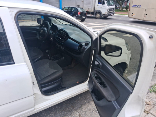 Fiat Uno 1.0 Attractive Flex 5p