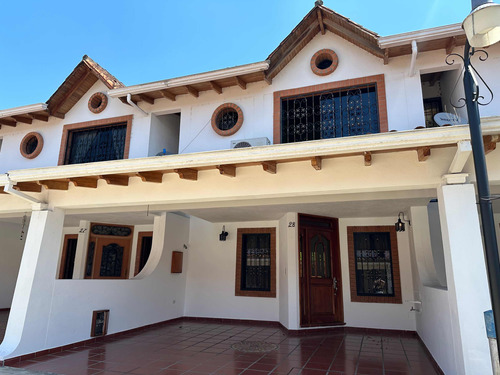 Casa En Venta Urb. Montaña Real, Pueblo Nuevo, San Cristobal