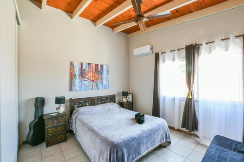 Imagen 17 de 23 de Casa De 3 Dormitorios En Venta Con Cochera Barrio Industrial Rosario