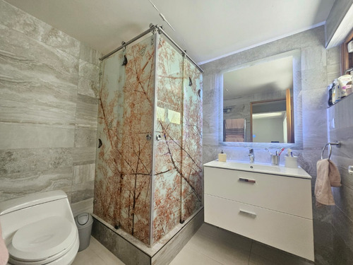 Tejada Con Niveles 4dort+4baños+10estc+bod+gy+piscina+jardin
