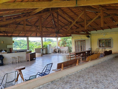 Chácara Com 4 Dormitórios À Venda, 31000 M² Por R$ 720.000,00 - Estrada Municipal Rural - Cajuru/sp - Ch0073