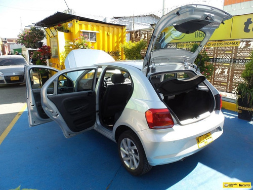 Imagen 10 de 25 de Volkswagen Gol