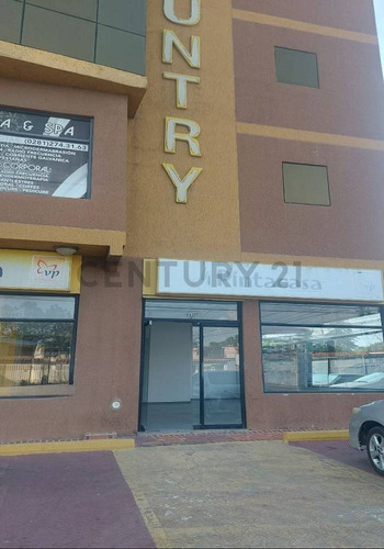 Local Comercial En Alquiler En Barcelona. C.c Gold Country