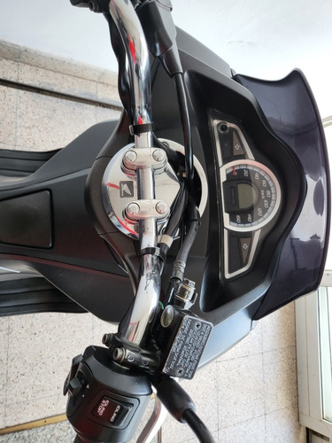 Imagen 7 de 18 de Pcx 150 Excelente 2017 Tuamoto