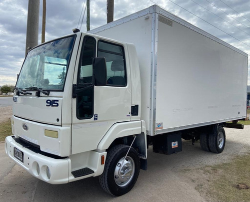 Ford Cargo 915