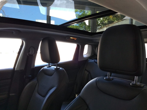 Imagen 9 de 15 de Jeep Compass 1.3 T270 Longitude