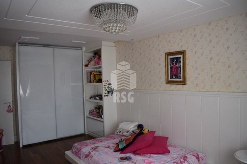 Imagem 14 de 20 de Cobertura Duplex , Mobiliado, 3 Suítes, Piscina, 4 Vagas De Garagem, Vista Para O Mar. Porto Di Capri - 374