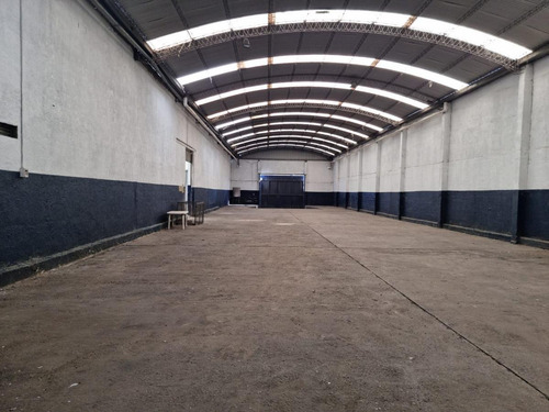 Imagen 3 de 7 de Excelente Galpón En Zona Industrial Ballester