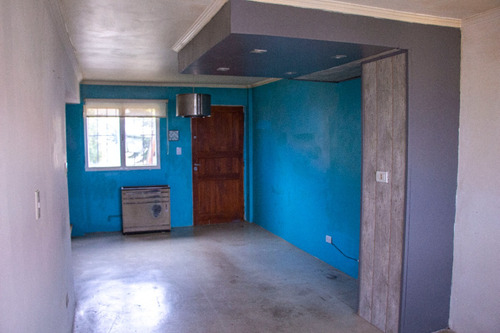 Vendo Departamento En Barrio 245 Viviendas - 2 Dormitorios. Tira 11.