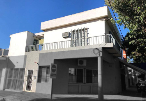 Venta De Casa De 3 Dormitorios En Funes