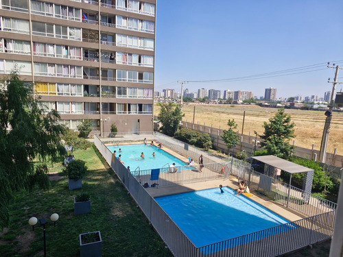Grace Kelm Vende Nuevo Y Práctico Depto En Condominio De 3 D