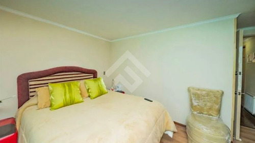 Departamento En Venta De 3 Dorm. En Santiago