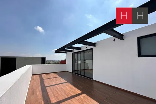 Casa En Venta En Lomas De Angelopolis