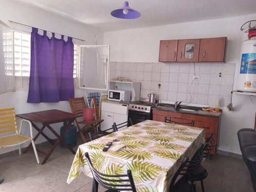 Vendo 2 Casas, Con Quincho Y Pileta