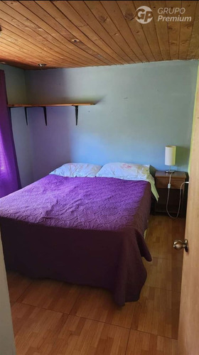 Casa En Venta De 4 Dorm. En Colbún