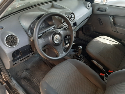 Imagem 4 de 8 de Volkswagen Gol 2013 1.0 Total Flex 5p