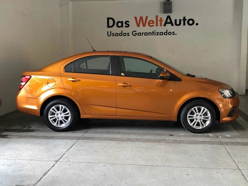 Imagen 3 de 10 de Chevrolet Sonic