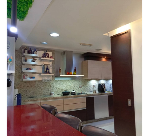 Apartamento En Venta La Trigaleña Res Amalfi Suite Valencia Up-7321625
