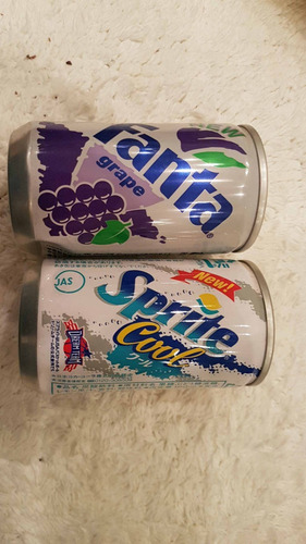 Lata Sprite + Fanta Uva Importada Japao Importada Coca Cola (Usado)