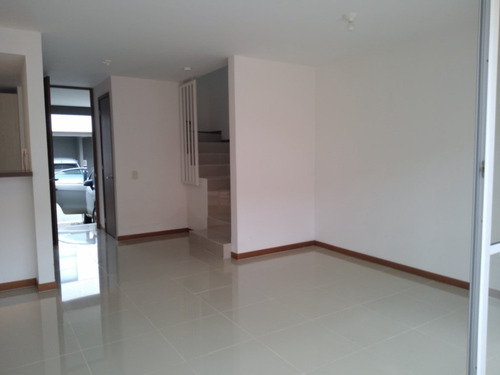 Imagen 1 de 14 de Alquilo Excelente Casa En Condominio Vía Cali-jamundi