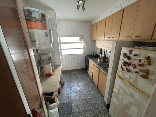 Depto 4 Amb Con Dep. Venta Almagro A Refaccionar
