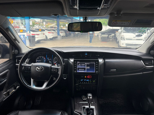Toyota Fortuner 2022