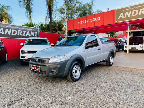 Fiat Strada Hard Working 1.4 Prata 2020