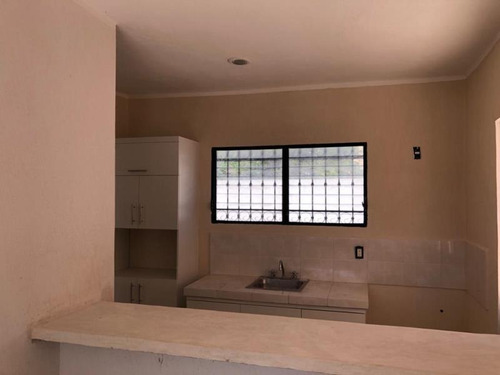 Imagen 2 de 8 de Casa Sola En Renta Gran Santa Fe