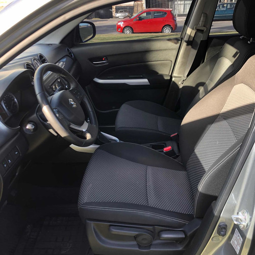 Suzuki Vitara Gl Plus Automatica Una Dueña Financio Permuto